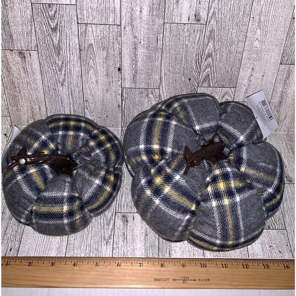 2 Plush Flannel Pumpkins Plaid Stuffed Stackable Decor - Picture 6 of 8